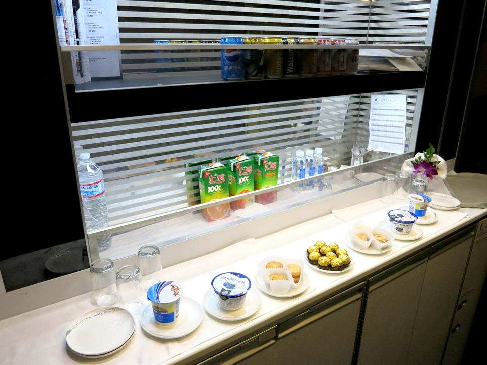 The selection at the self-service area between first and business class.