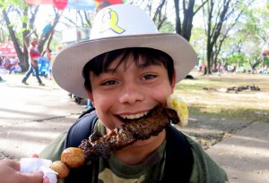 Shawn Reece eating amazing meat on a stick in Medellin, Colombia!