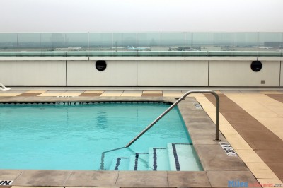 Grand Hyatt DFW pool.