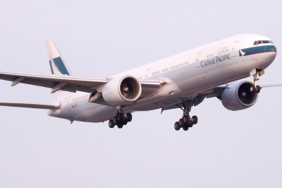 cathay pacific contaminated water
