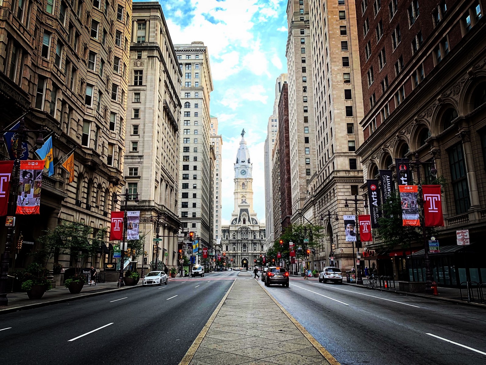 I Am Addicted To Travel Philly