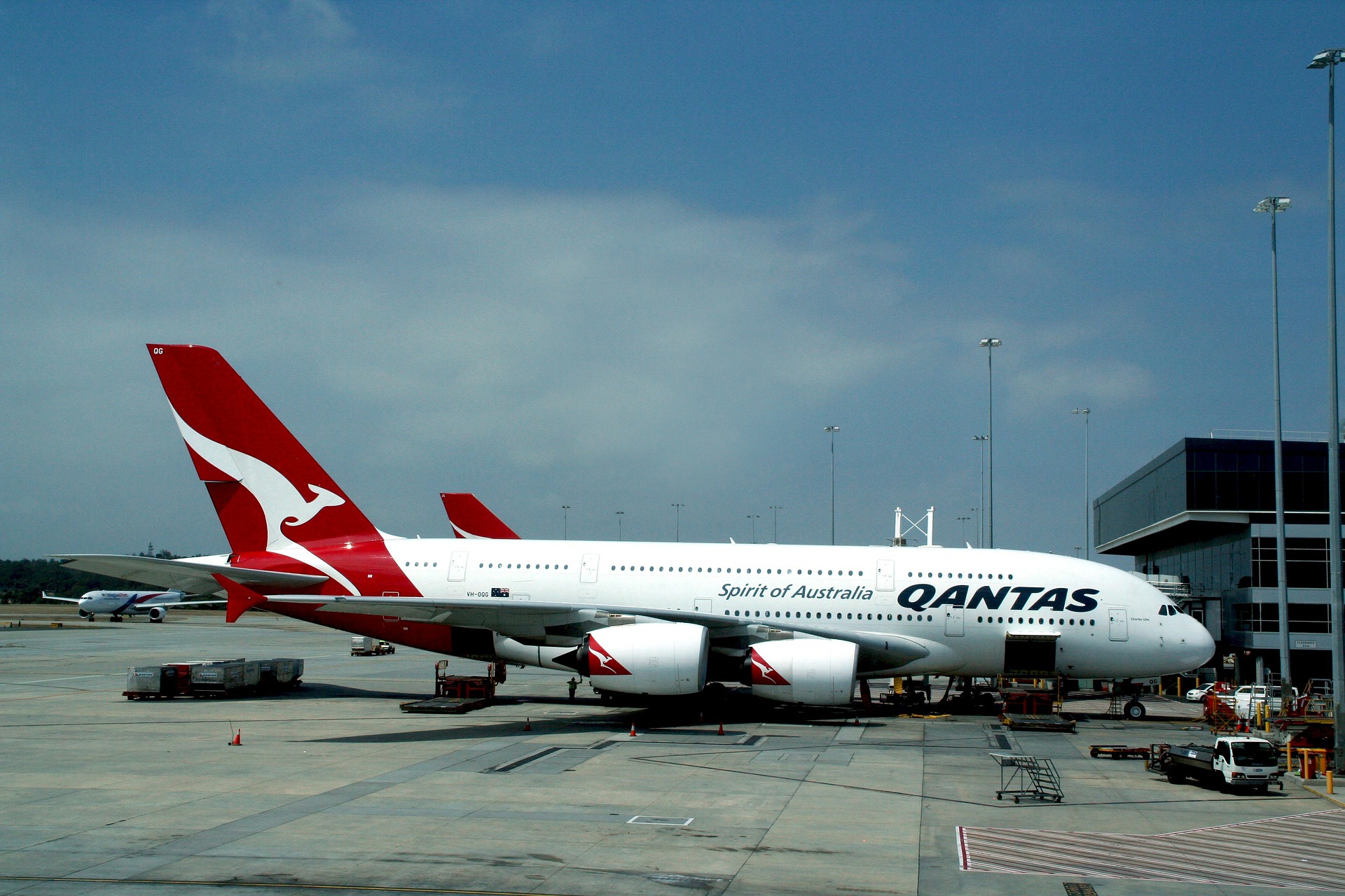 Share miles and points with Qantas