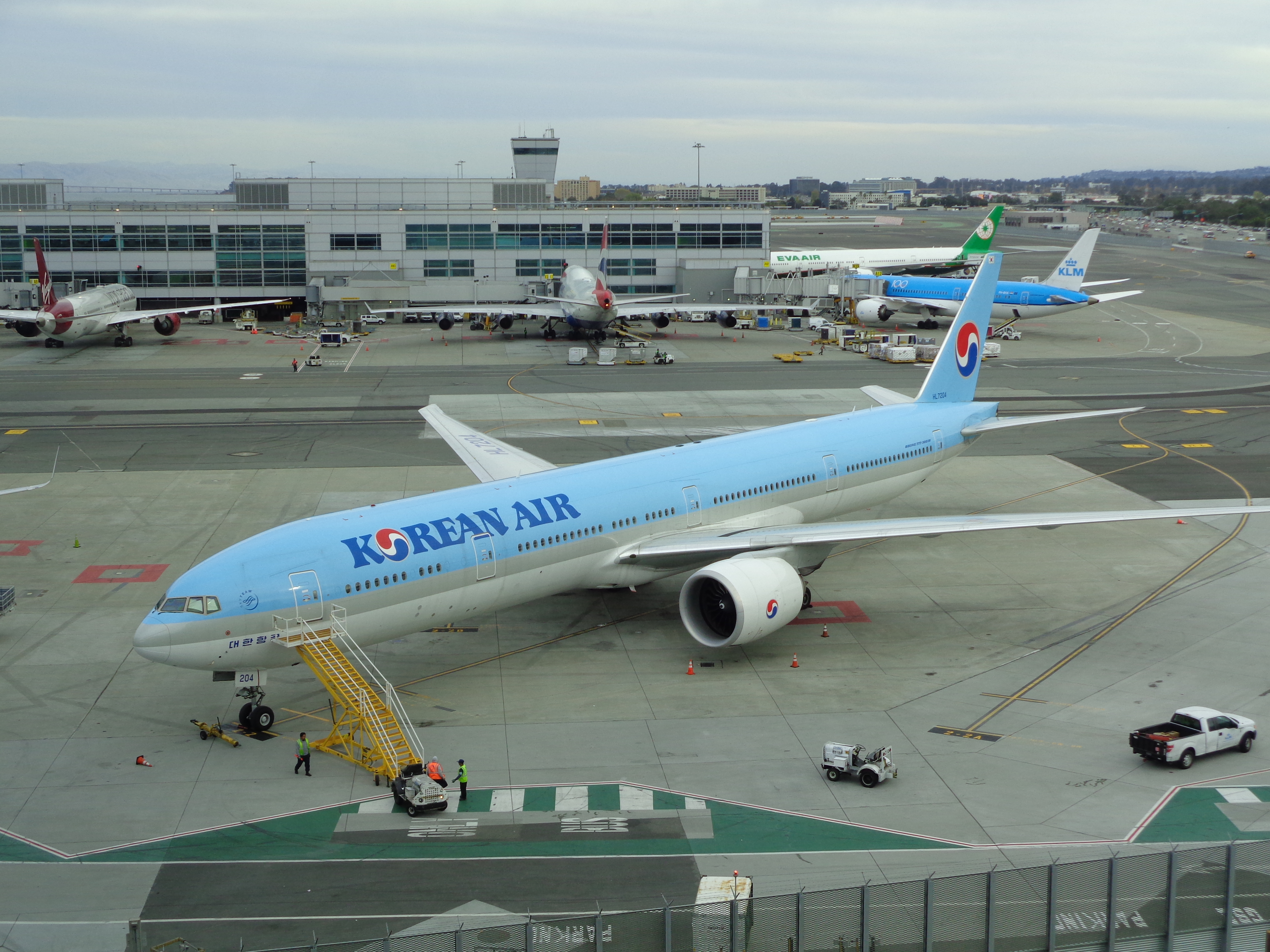 Share miles and points with Korean Air