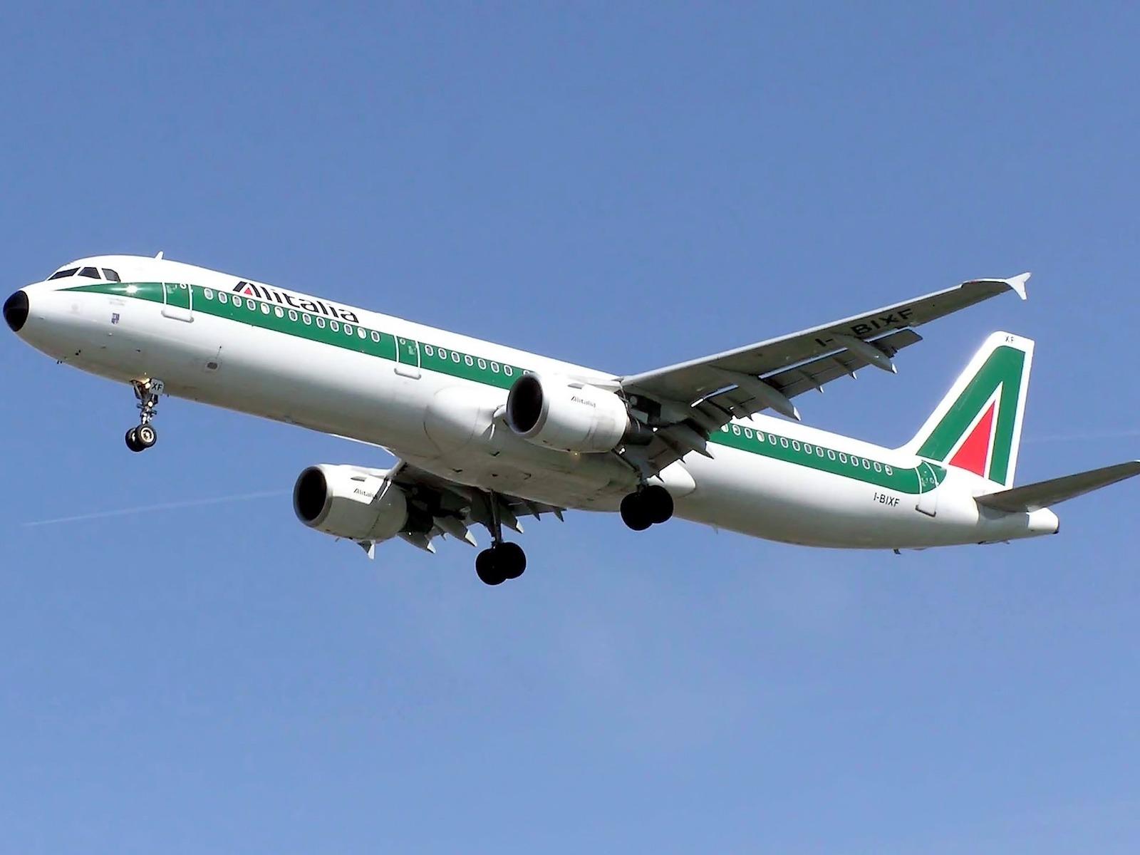 Alitalia allows you to Transfer Points to Someone Else